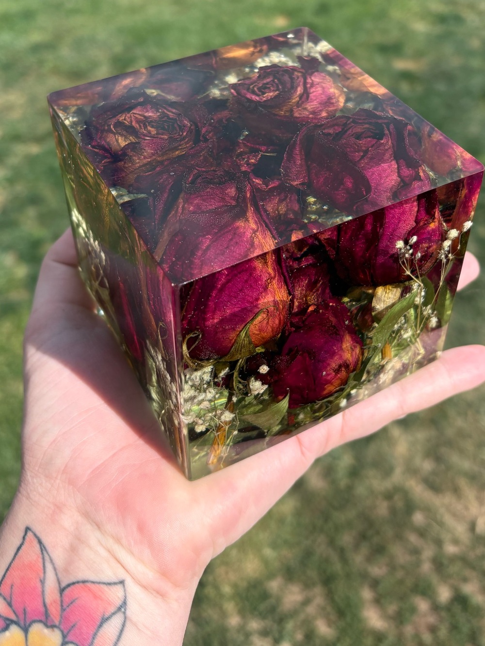 Preserved Roses in Epoxy Resin Cube Block